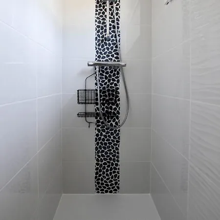 Rénovée Avec Jardin, Climatisation, Wi-fi, 8 Pers, La Palmyre - Fr-1-705-52 *